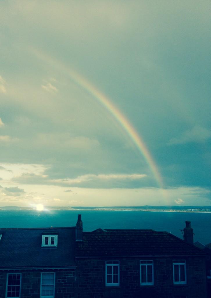 rachelparachute's tweet photo. #rainbow http://t.co/ULq2RIagPk