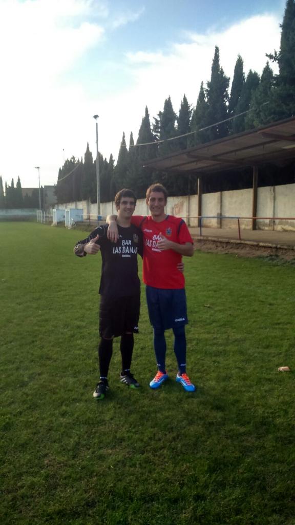 Gran diaa!!✌✌ @19AMolin <a href="/VamosKaraberri/">Santacara C.D</a>