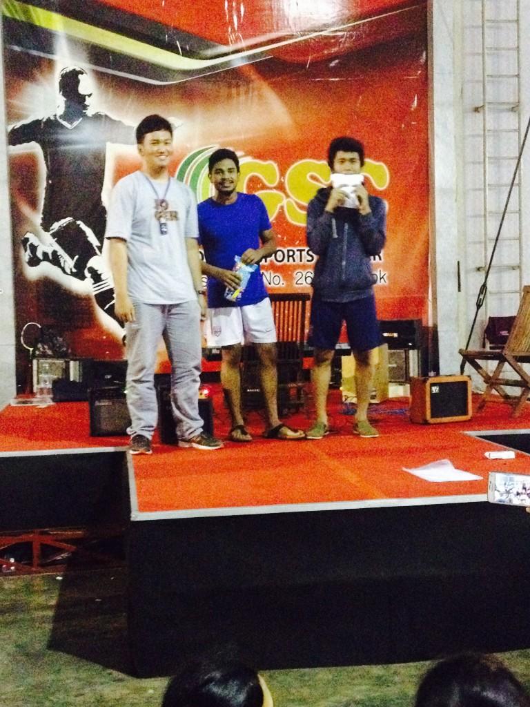 PekolADM14's tweet photo. Penyerahan hadiah untuk pemenang fun games! Selamat untuk para pemenang:) http://t.co/H0WWBEgglG