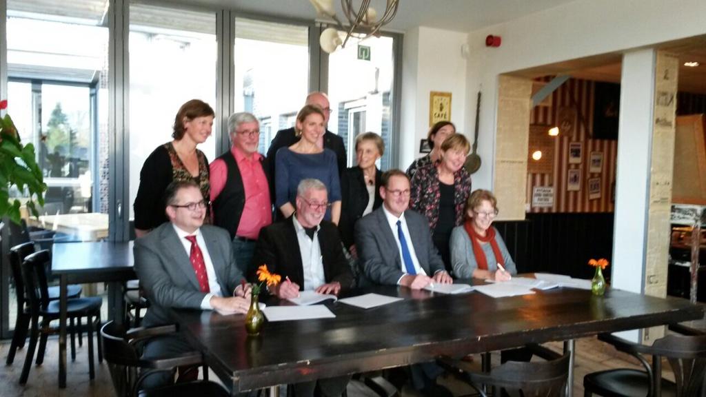 Goed dat het PraktijkonderwijsGouda strijdt tegen jeugdwerkloosheid <a href="/rogier_tetteroo/">Rogier Tetteroo 🍀</a> @martijn_vroom <a href="/MirjamSterk/">Mirjam Sterk</a>