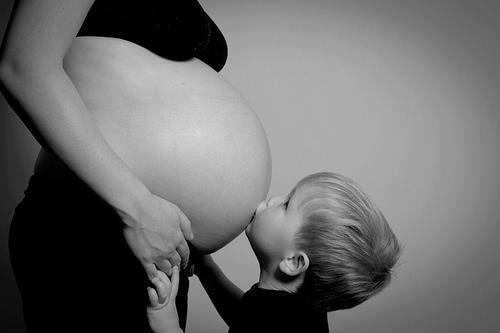 Helo just can't get enough of the bump. 😩💕 <a href="/amcricanpsycho/">Peter Parker.</a>