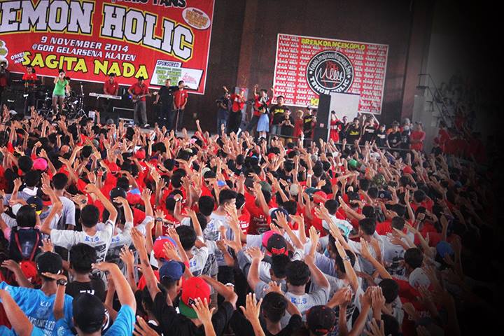 <a href="/showimah/">Soimah</a>  komunitas joget asal klaten ndoro :)
<a href="/TEMONHOLIC1/">TEMON HOLIC K.I.S</a>