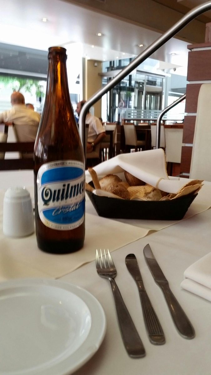 galvao's tweet photo. Last lunch and last Quilmes  (maybe!) at Buenos Aires! <3 #PHPConfAr http://t.co/eep8ZCtQhs
