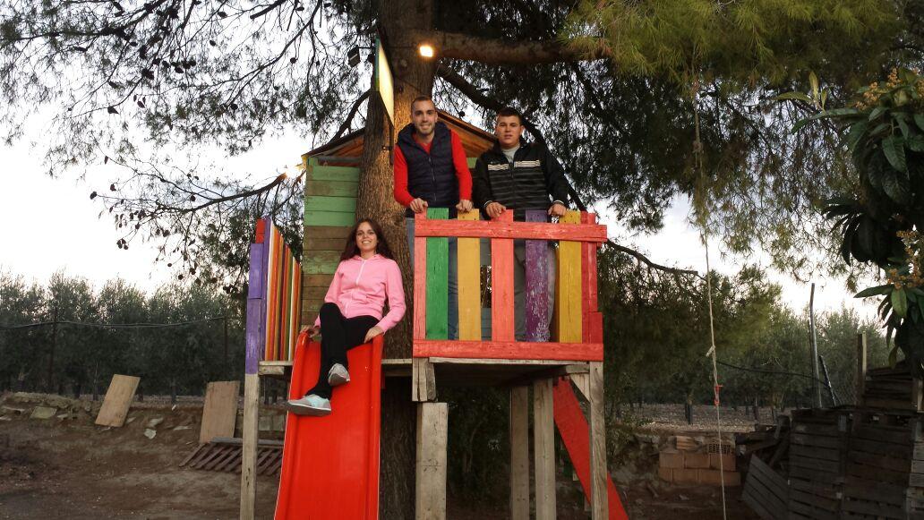 Andy_agonia's tweet photo. Dos piezas fundamentales en mi dia a dia...@lauri1396 @A_Torrubia http://t.co/jD0agim84d