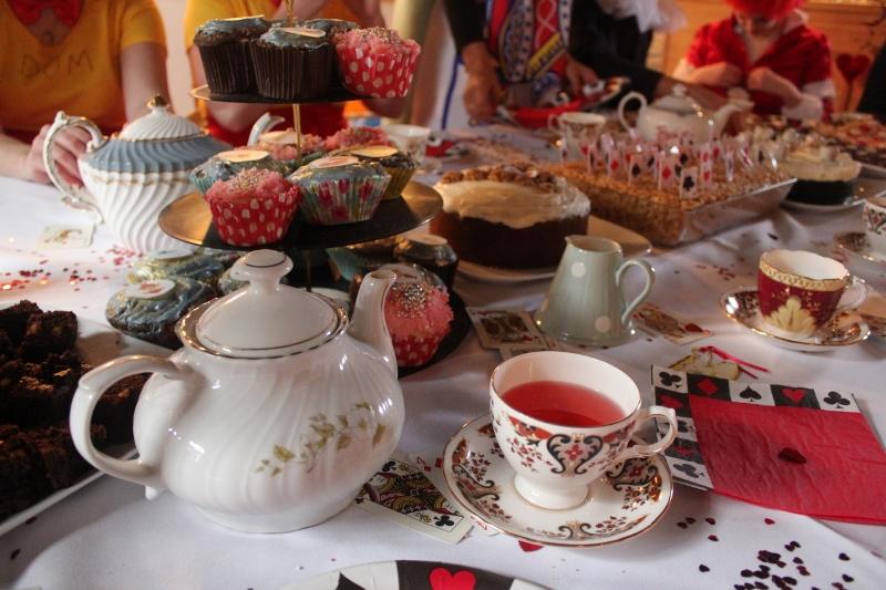 Walton_Castle's tweet photo. Take some more tea the March Hare said to Alice very earnestly... #castle #henparty #weddings @LolaRoseMarks http://t.co/7T7MPf7VA4