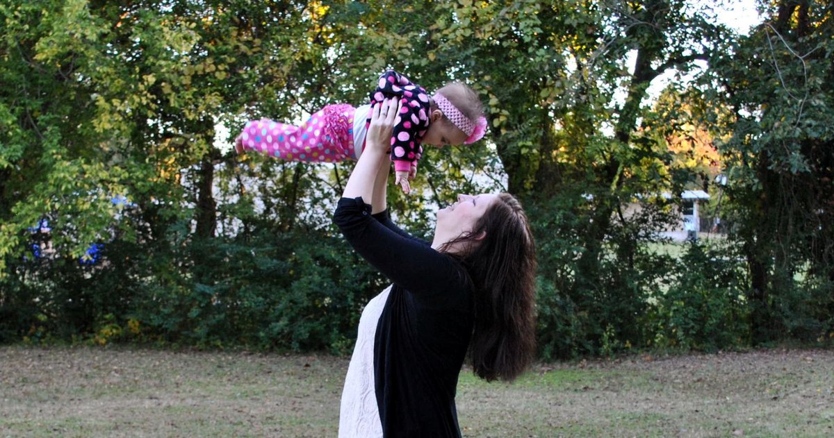 100MChallenge's tweet photo. #Mommy's Meet My #Kids! We had a Great #photoshoot  yesterday! #100MommyChallenge is for my #children http://t.co/u1Zdeu4Npf
