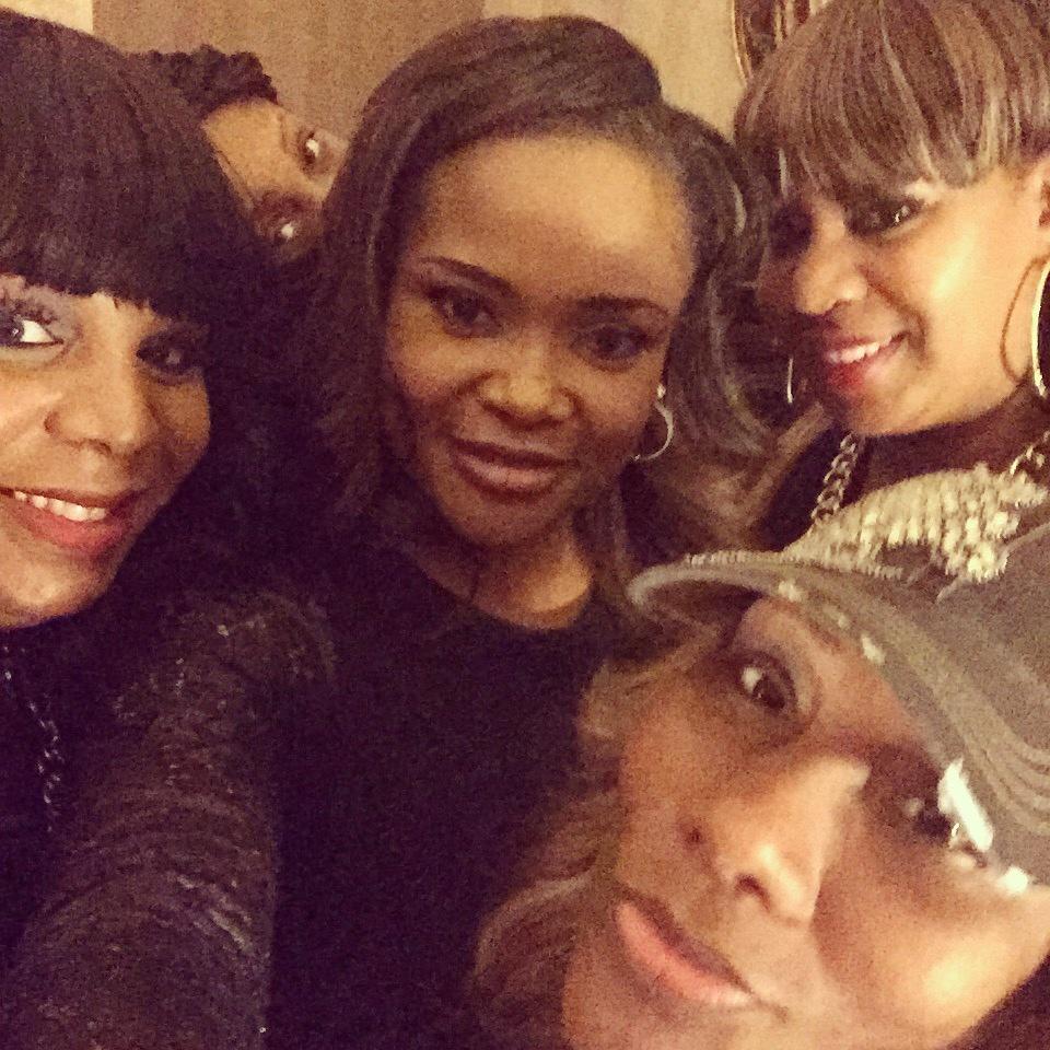 Dr_Heavenly's tweet photo. Cooking up something great @S2SmagJamie @towandabraxton @TrinaBraxton #Sister2Sister #Positive http://t.co/DEepKil5Z7