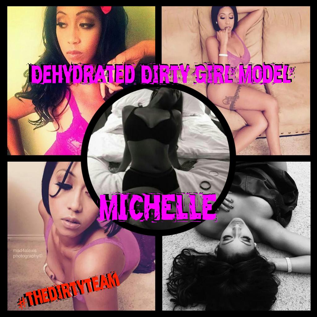 dehydratedshow's tweet photo. Our official #dirtygirl #model @TheChellester check her out 
http://t.co/tUJzfOhly6
Ig: @dehydratedshow
#thedirtyteam http://t.co/jrpXmrY4Yp