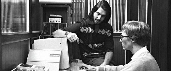 hootsuite's tweet image. Do you remember your pre-internet self? ow.ly/DYImy