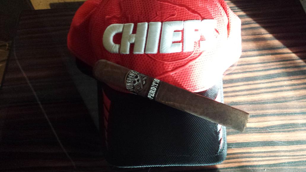Gunslinger Cigar tweet media