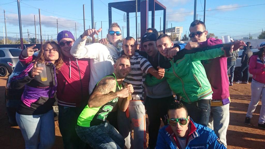 erpolincordobes's tweet photo. Celebrando mis 20 con mi gente http://t.co/IqnKwChHhD