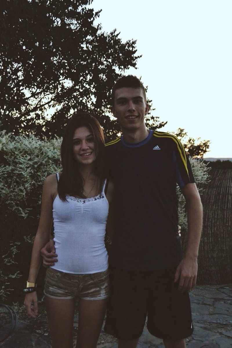 vallanna1's tweet photo. El que sempre i serà! T'estimo germanet. http://t.co/hK8KCmjcBI