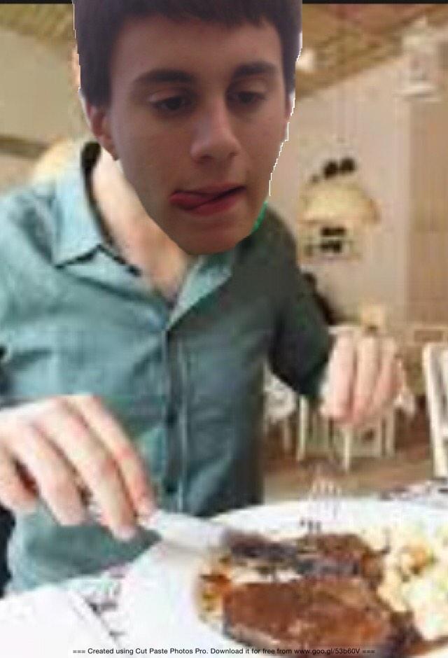 JakePerrotta's tweet photo. Can't wait for thanksgiving!!!#gonnaeatfood http://t.co/Zf2oOIqdZE