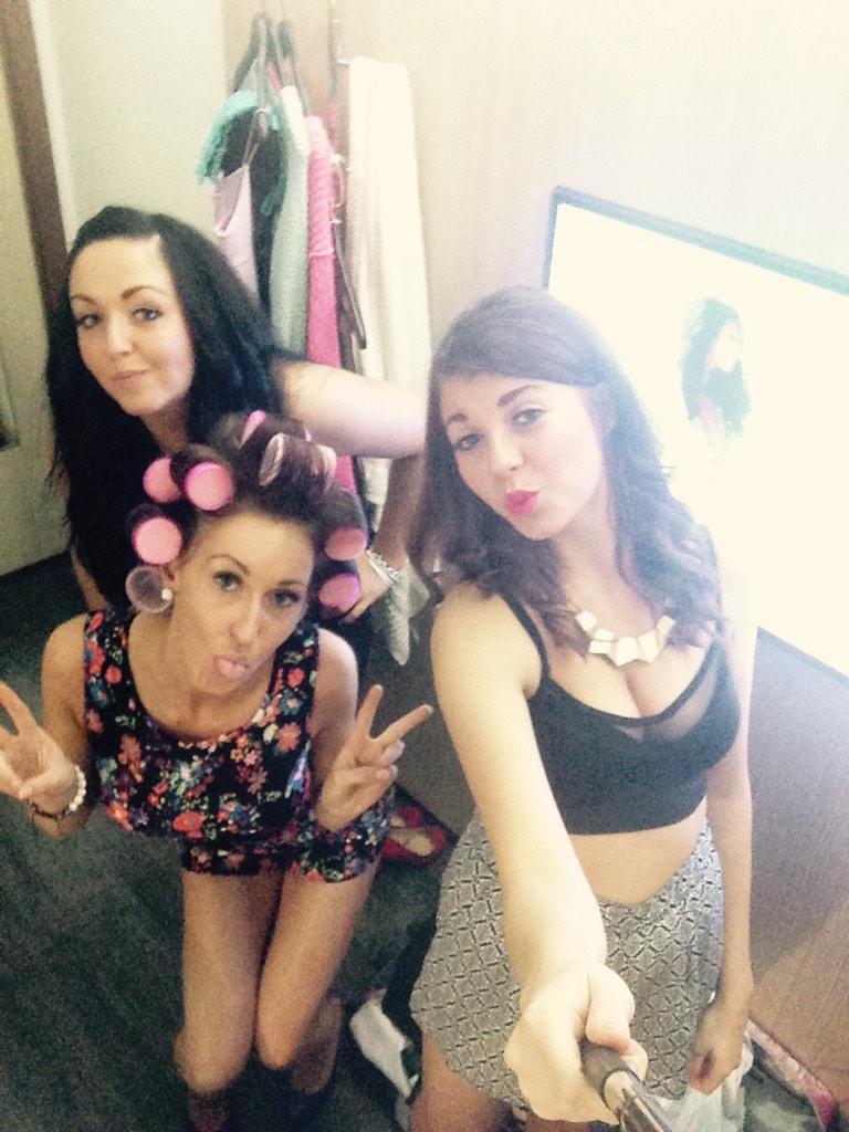 lucyloos85's tweet photo. 😂😂 http://t.co/B7pZmN4qIf