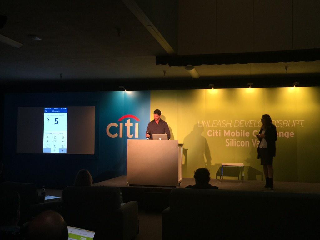 AskSac's tweet photo. @wndr just gave a wonderful presentation of their e-gifting solution for #citimobilechallenge http://t.co/y0dvxYeclp