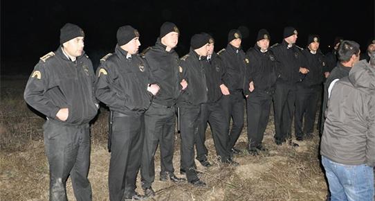 Köylüleri gece baskınıyla barakaya kilitlemişlerdi. İş bitti, hepsi kovuldu. radikal.com.tr/turkiye/yircal…