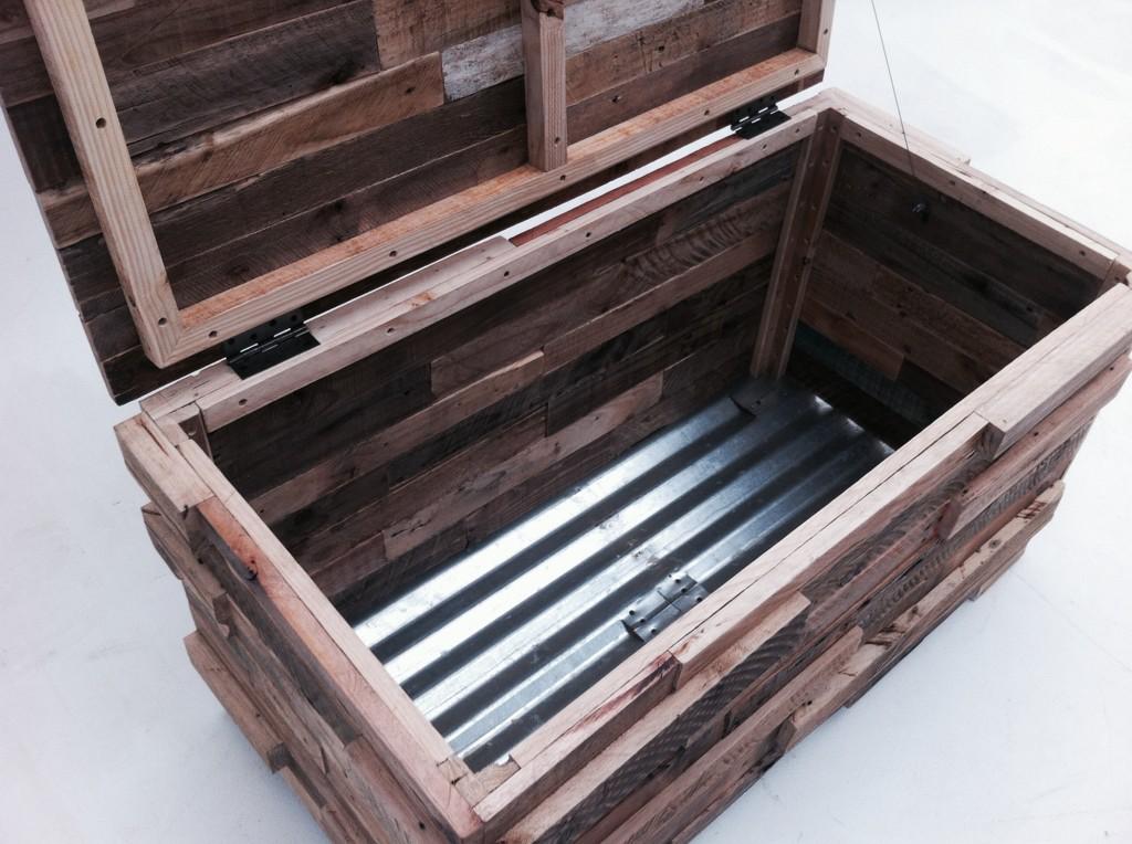 recykal's tweet photo. Compost box for an Urban Fox Penthouse in Maboneng District (Arts on Main). http://t.co/BOz8iYfqyD