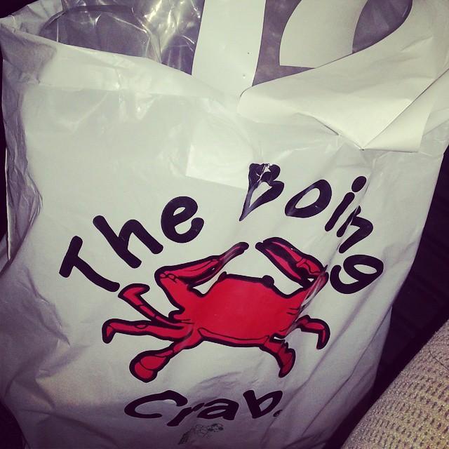 BC_Houston's tweet photo. Mondays don't have to suck. Take #BoilingCrabtogo and escape the Monday blues. @sheenalovesart http://t.co/E3d4otxCCh