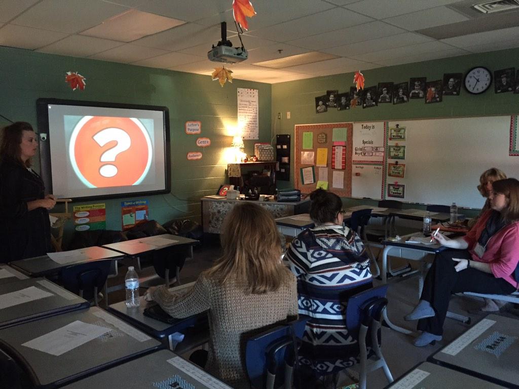 NCSelementary's tweet photo. Mrs. Greenlee presents about using technology for classroom organization. #2014csi http://t.co/c4QnNi4Gim