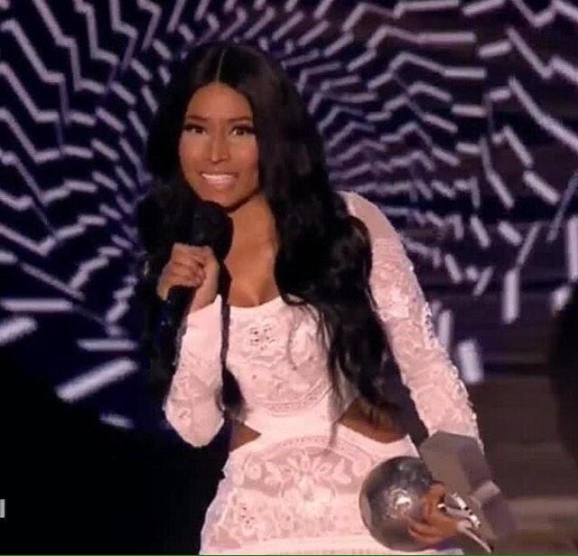 MinajPrates's tweet photo. Best Hip-Hop artist 👏👌❤️ http://t.co/AMCfjgjnVk