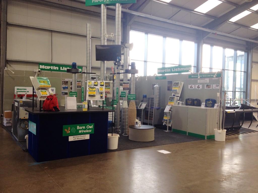 Martin_Lishman's tweet photo. Show stand looking good @MidsMachinery14 lots of exhibitors, looks like it will be a good show! #MMS14 http://t.co/bT35BHPGSa