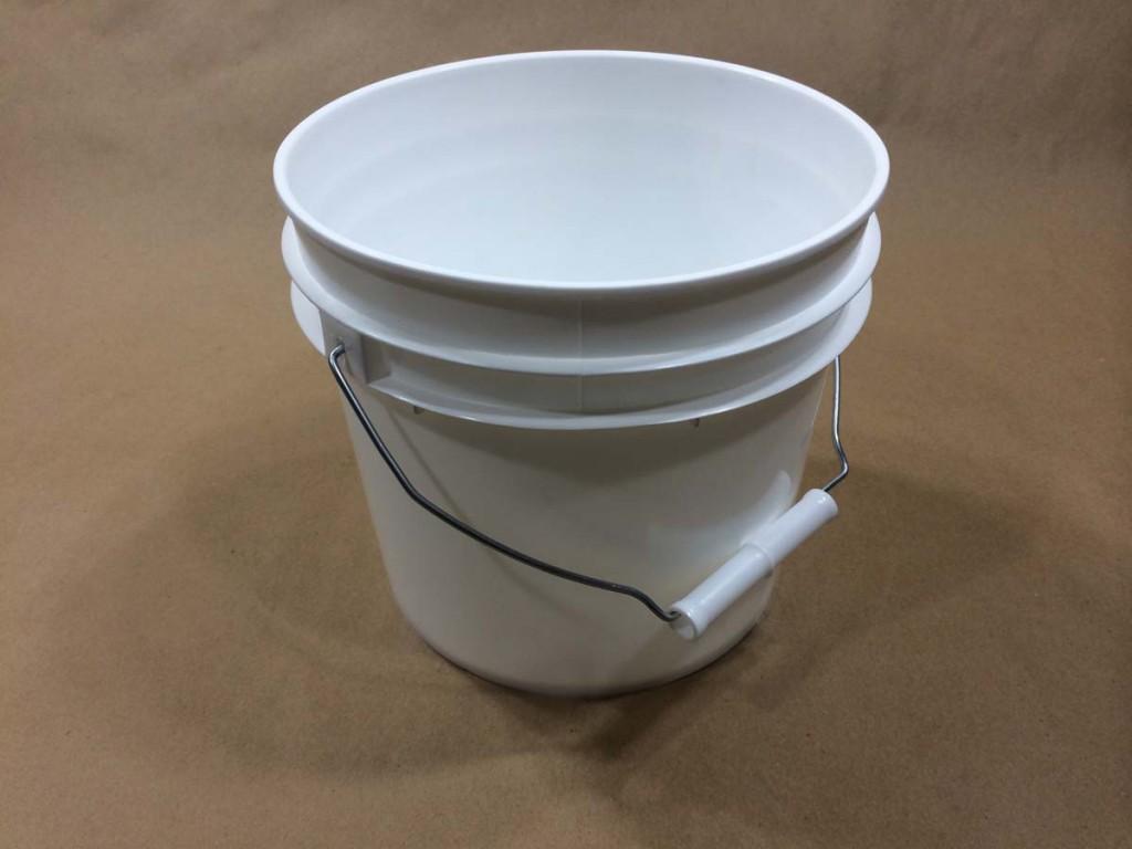 YankeeContainer's tweet image. Plastic Oil &amp;amp; Grease Buckets and Pails
yankeecontainers.com/c/plastic-oil-…
#oilbucket #plasticpail #greasebucket #plasticbucket