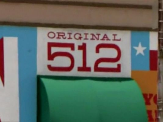 RecognizeGood's tweet image. Happy #AreaCodeDay from RecognizeGood! Lots of love to the 512 (#FiveOneTwo) and yes, also begrudgingly to the 737 :)