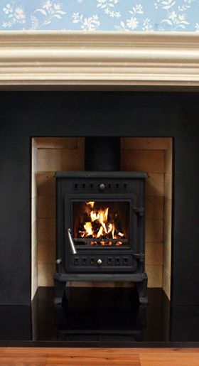 Take this Kells 6Kw solid fuel stove away for €349
