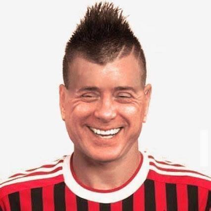 GhitaIacono's tweet image. @sevenseasmarina @wordpressdotcom 
Lui ci spera: sportivo, aitante, perfetto #PaterPatriae 
Ops ....
#PapyPatriae