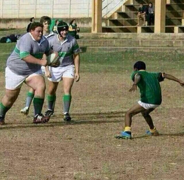 NelioDeSa's tweet photo. The bigger the Heart, the smaller the Fear! #SchoolRugby #rugby http://t.co/bTBB8HOKQe