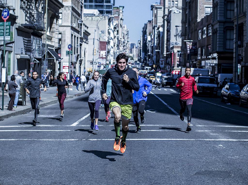 NikeNYC's tweet photo. Treadmills are reserved. The streets aren’t. http://t.co/PdhOKldp4r http://t.co/cPc0PvxeMd