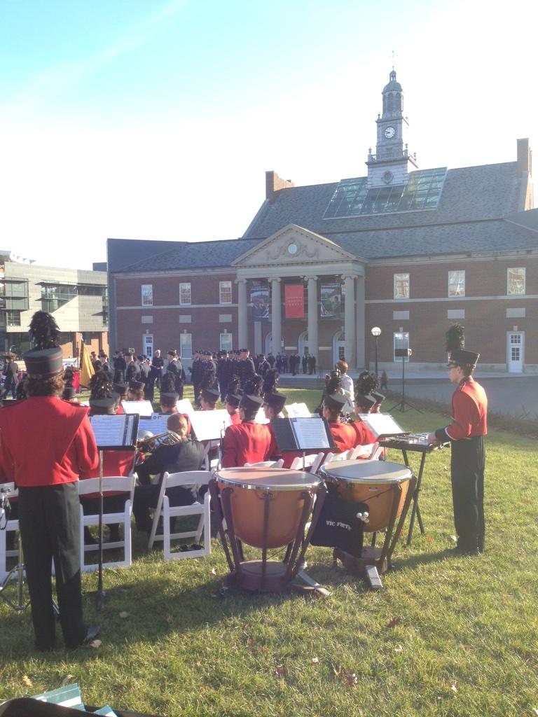 PrezOno's tweet photo. University of Cincinnati Salutes our Veterans http://t.co/7AmDb61HLZ