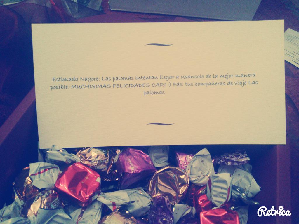 Nagutx's tweet photo. Hay gente que es todavía más bonita por dentro que por fuera y ya es decir.
La suerte de ser Paloma y volar tan alto♡ http://t.co/S9AO9lwbSk