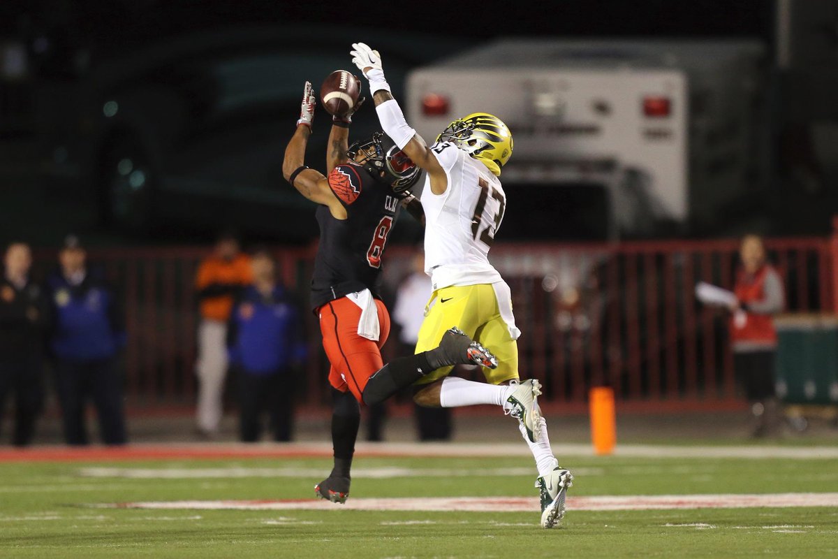 PrepAction8's tweet photo. @CALiboy4 Keep your head up! got some sick shots of you Saturday night. http://t.co/cTYwd5xh2x