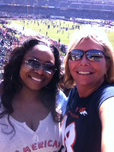 KBarta13's tweet photo. First time in Oakland. What a game! #Broncos http://t.co/RPDHyCndxt
