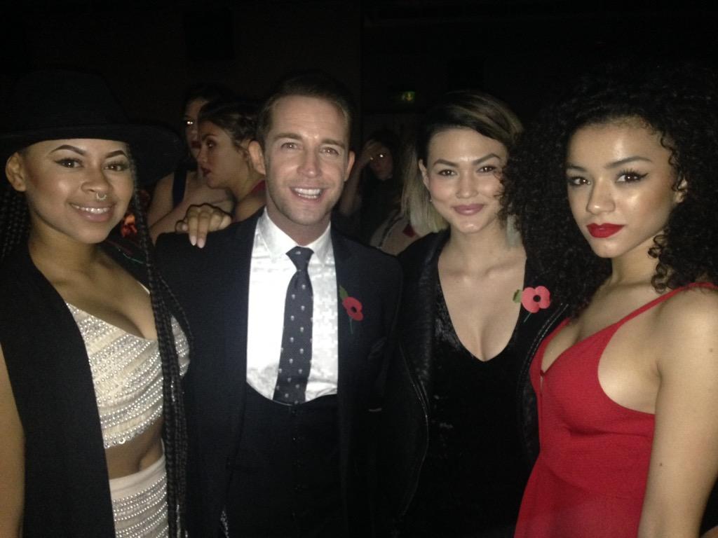 JAYJAMES's tweet photo. "@JoParkerson: Just introduced @NeonJungleMusic to @JayJames ... @Neon_Asami like SOOO fancies him! 😄 http://t.co/e9LwGH0lvF" thanks jo!! X