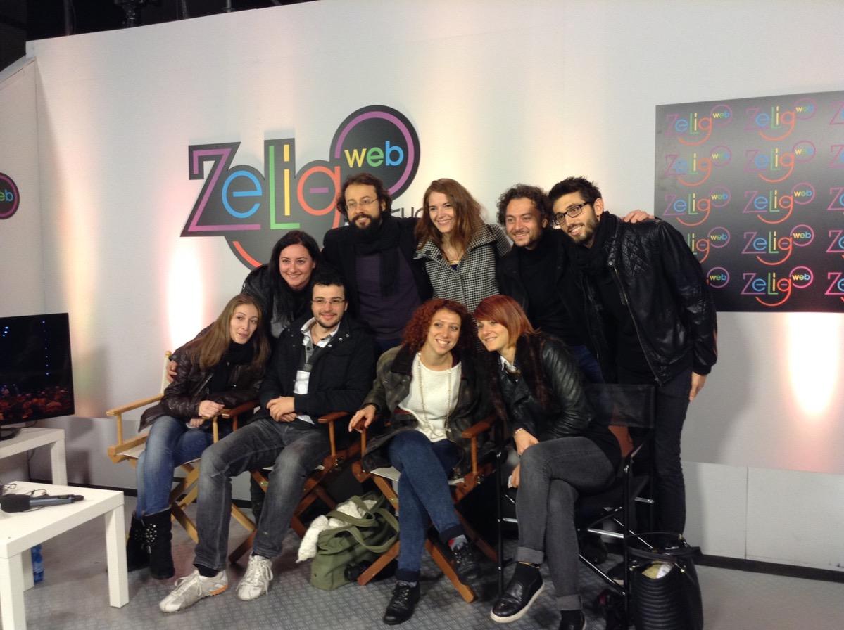 ladani82's tweet photo. “@social_mediaset: Ma chi sono questi ospiti???😉 Tranquilli, tra poco a #zeligweb arrivano i @dstillapp  😄http://t.co/RPpbGKJ2Tu”