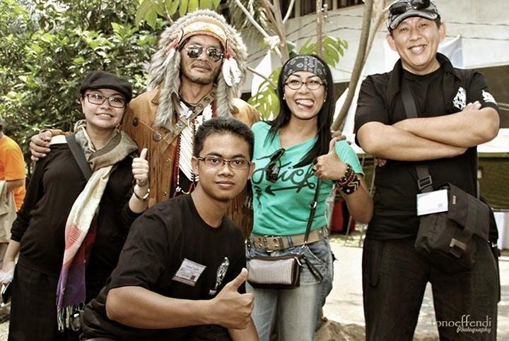 JKT1clebs's tweet photo. Photo" seru para pelempar pisau berbagai kota dan propinsi saat di Bandung http://t.co/JMKU3u2pK6