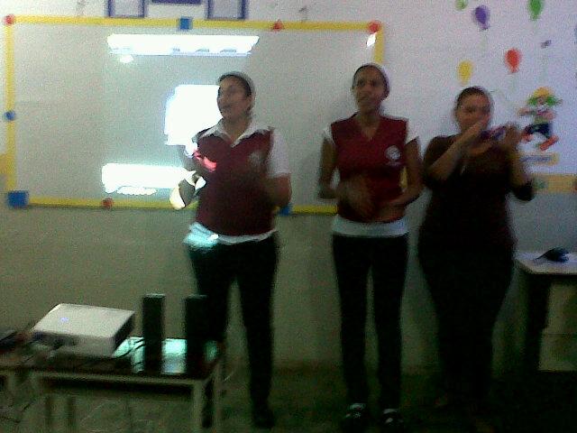 EscuelaCano's tweet photo. Comision de familia...buEn trabajo colegas http://t.co/P5MeET6oyt