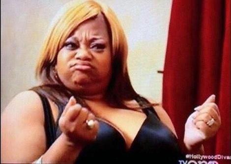 HeyLisaLou's tweet image. Hate when people come by unannounced...

#showsomerespect #callfirst #whyareyouhere