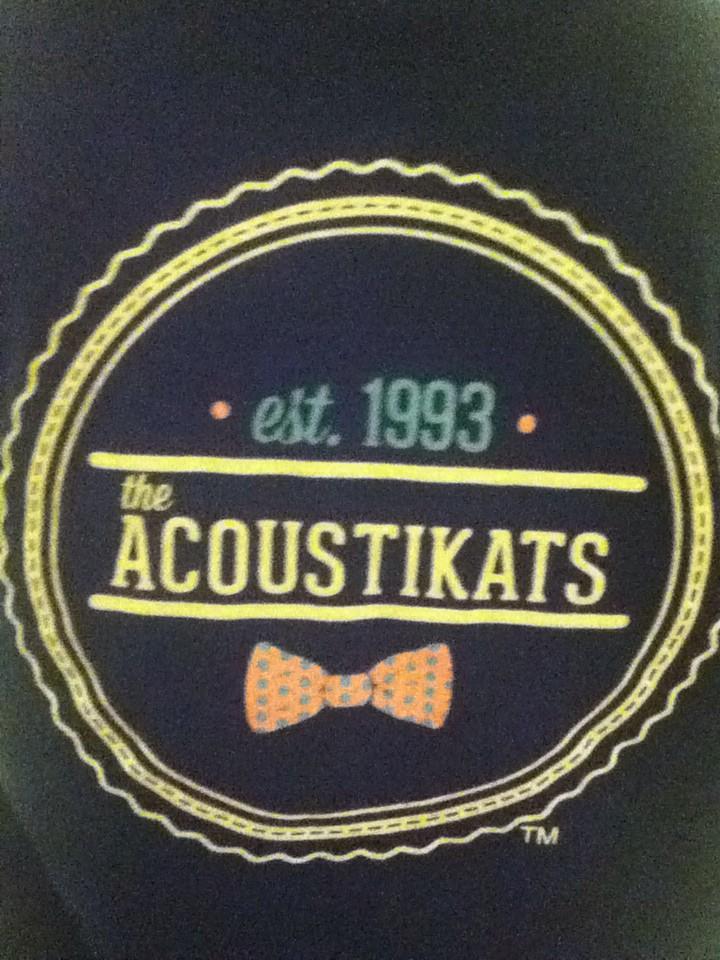 KaylaWhitney123's tweet photo. Wore the shirt today! :) @acoustikats  #acoustikats  #lovethemsomuch http://t.co/PVYijWvn0p