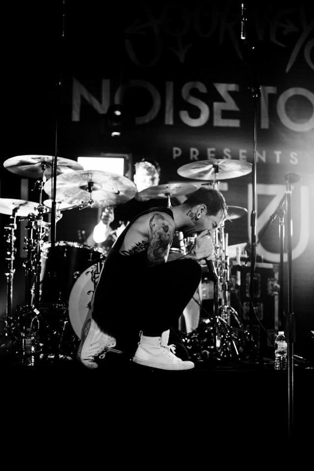 emmillymarie's tweet photo. Perfect picture of Michael Bohn 😍💕 http://t.co/0am9Zlwdes