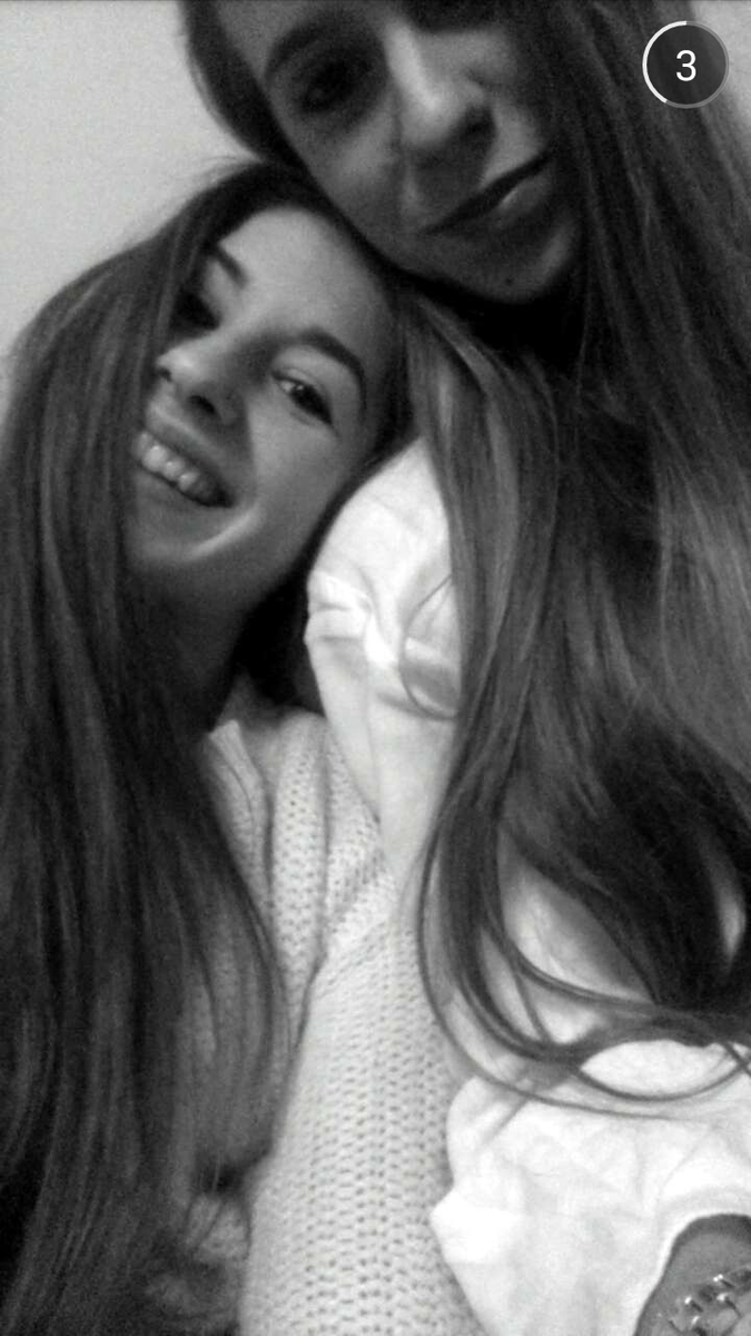maierauskin's tweet photo. Te voy a echar de menitosss @NoeliaGuerrero6 http://t.co/hI452KpulL