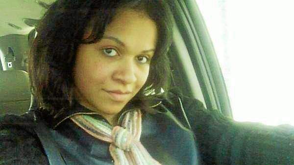 TheOaklandPress's tweet photo. #Pontiac slaying featured on @DiscoveryID. Airs 8 pm Tues. @StarJonesEsq pushed this early on. http://t.co/vzoRksphTE http://t.co/SD8lwPY2Cw