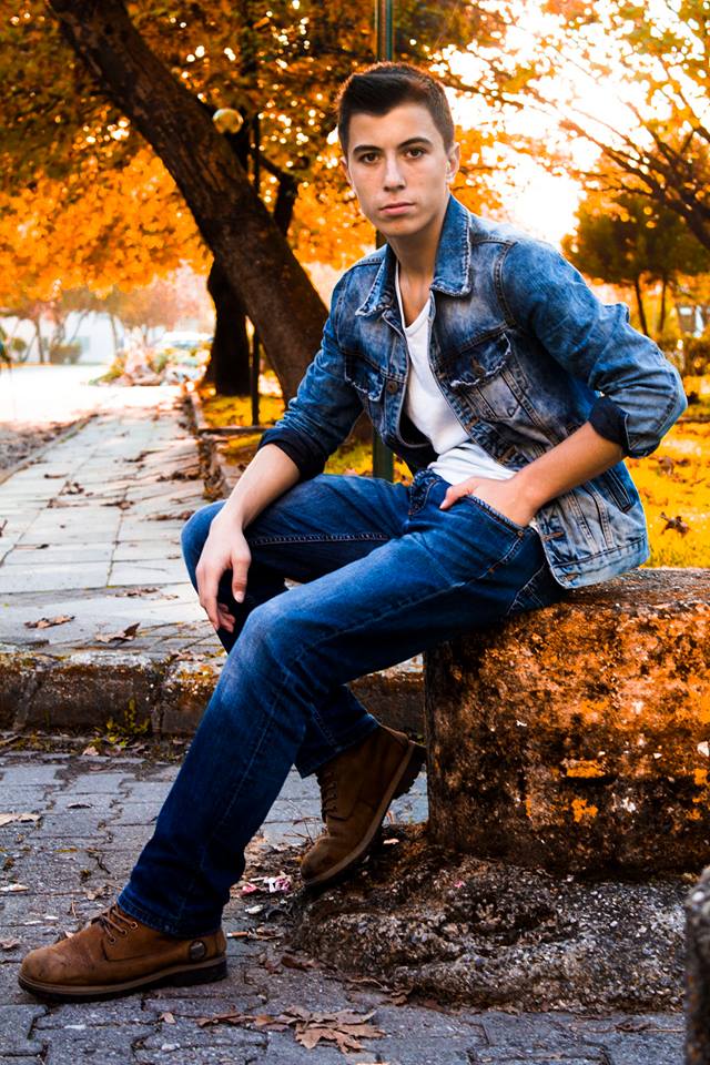 sevmek için geç , ölmek için erken.