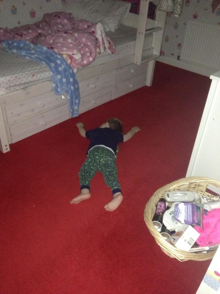 paulrodden's tweet image. Wee man does not give a fuck #donein 😂😂