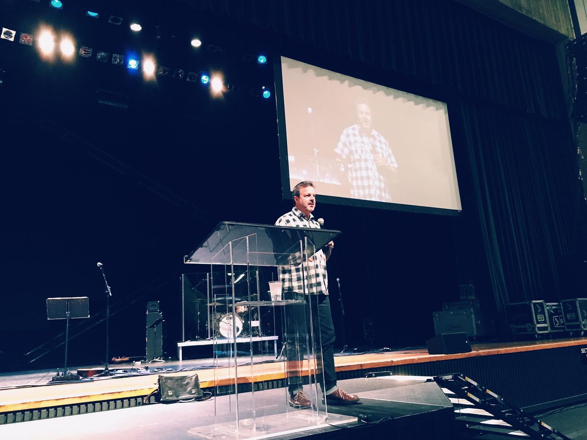 MoralRevolution's tweet photo. Our founder Kris Vallotton @kvministries is kicking off Purity Week at BSSM! Itโs gonna be an incredible. #purityweek http://t.co/ORAmBV88Mi