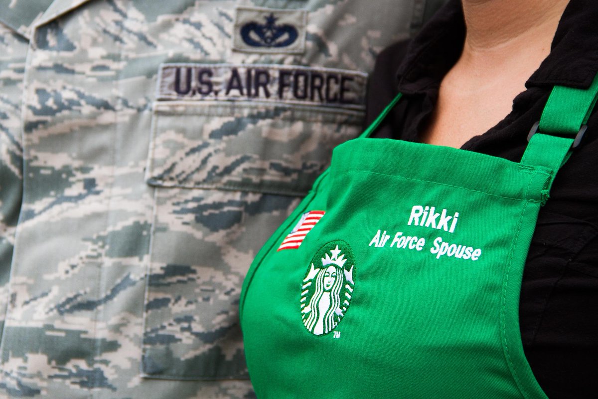 Starbucks's tweet photo. Veterans &amp; military spouses come in &amp; enjoy a free tall brewed coffee on Veterans Day—Nov 11. Participating US stores http://t.co/wJSo1tnsiY