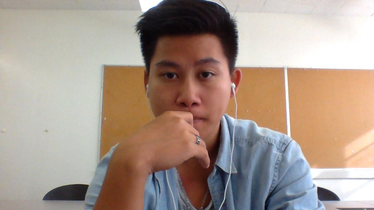 DanceIsMovement's tweet photo. Tired of class -,- Need to get active :P http://t.co/rhh8QZxPBy