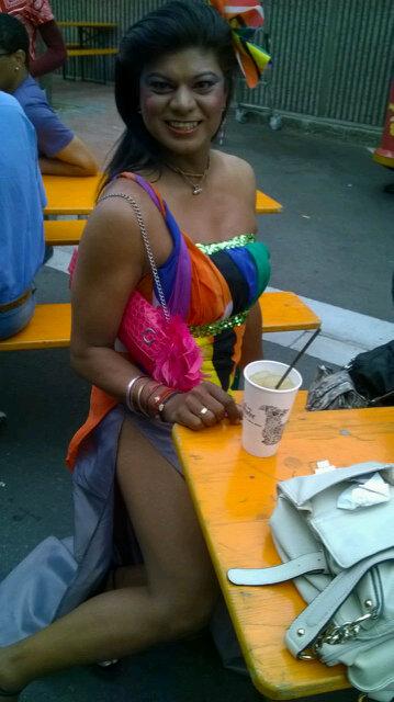 Lola_Fine tweet picture